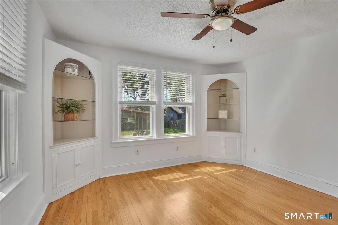 Photo of 349 Nott Street