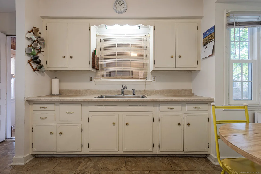 Photo of 9 Deepwood Drive