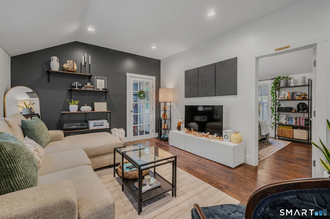 Photo of 95 Joe Avenue