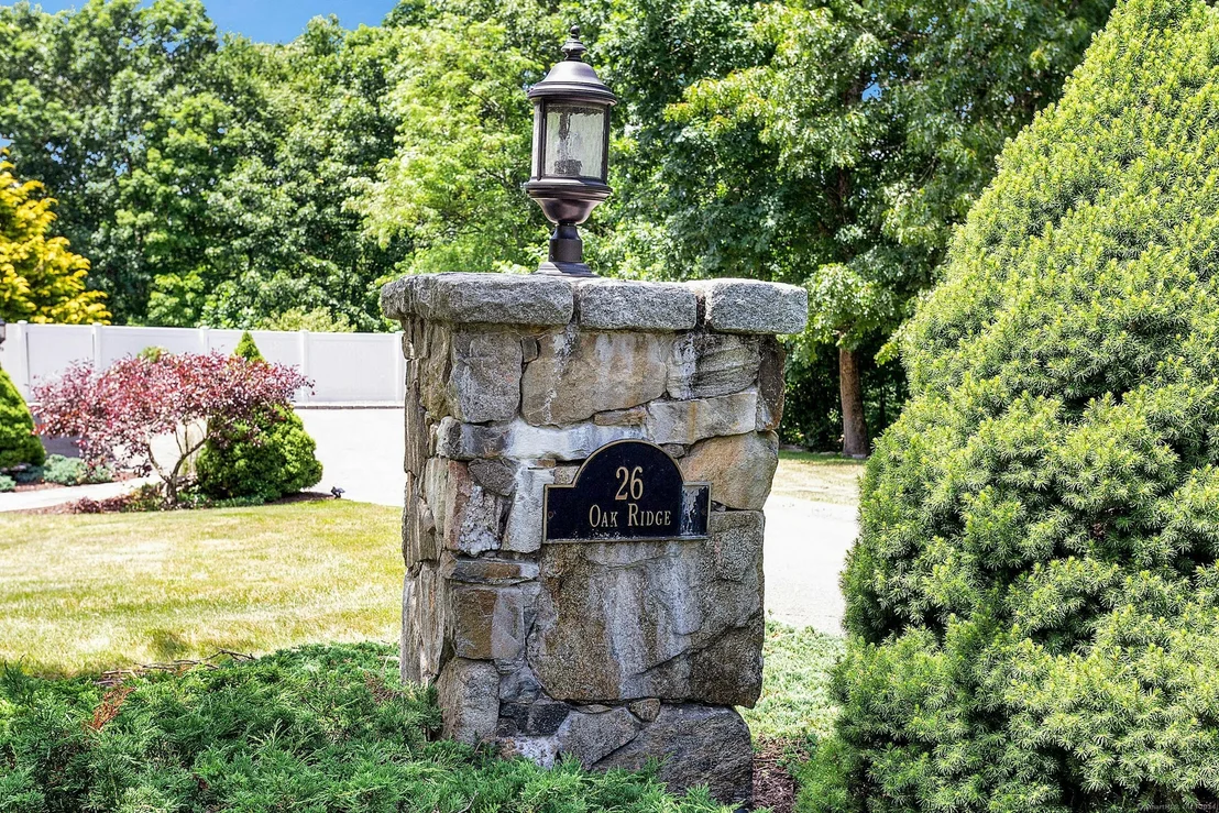 Photo of 26 Oak Ridge Drive