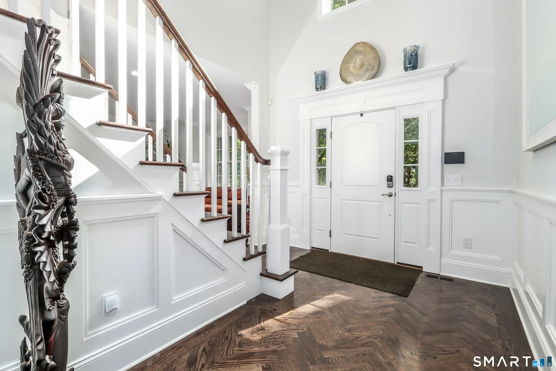 Photo of 105 Perry Avenue