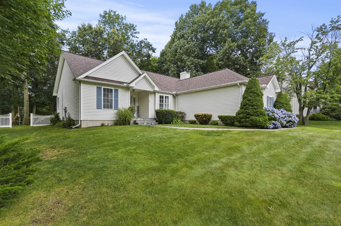 Photo of 27 David Drive