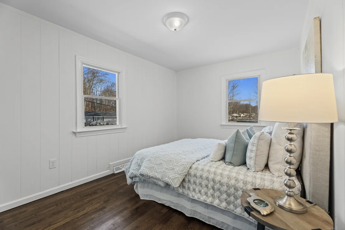 Photo of 10 Ridgetop Road