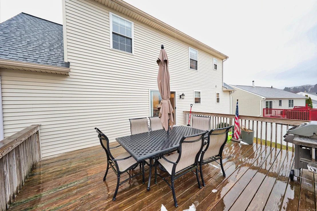 Photo of 242 Kendall Circle