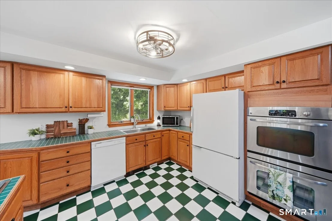 Photo of 263 Starkweather Road