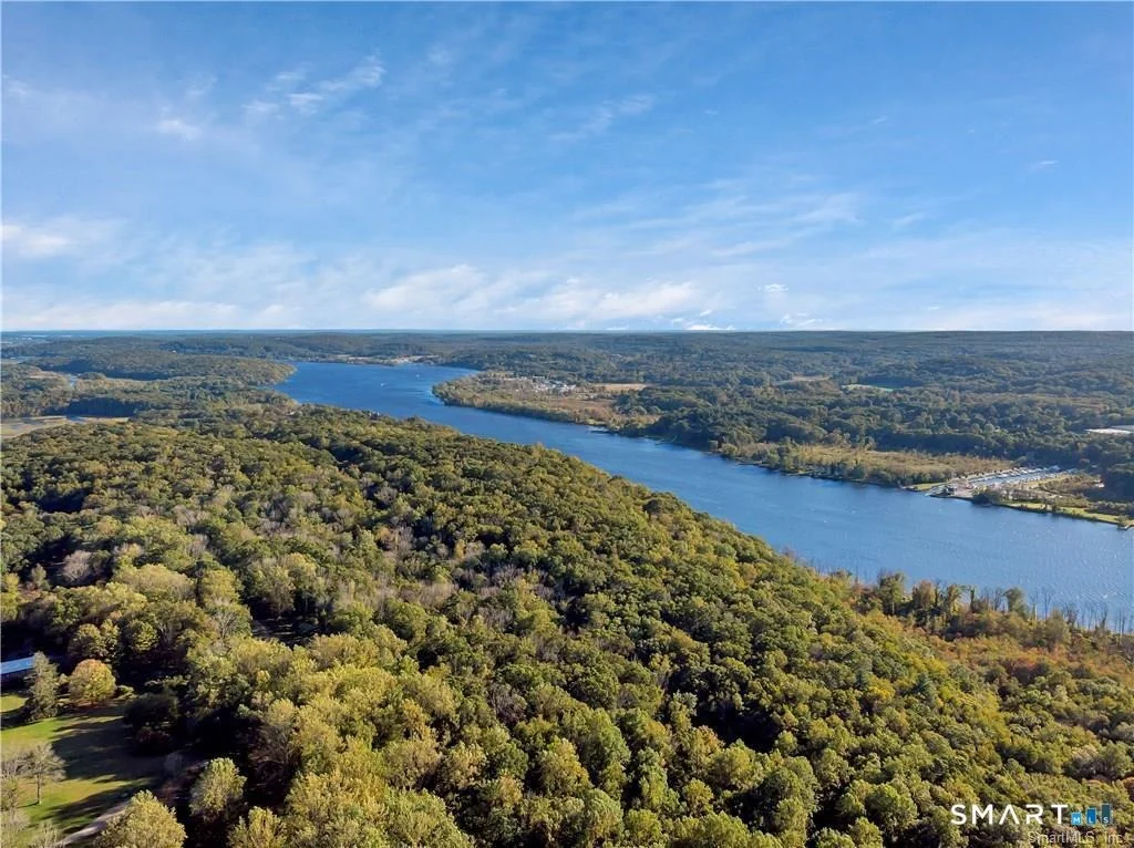 Photo of 00 River Road