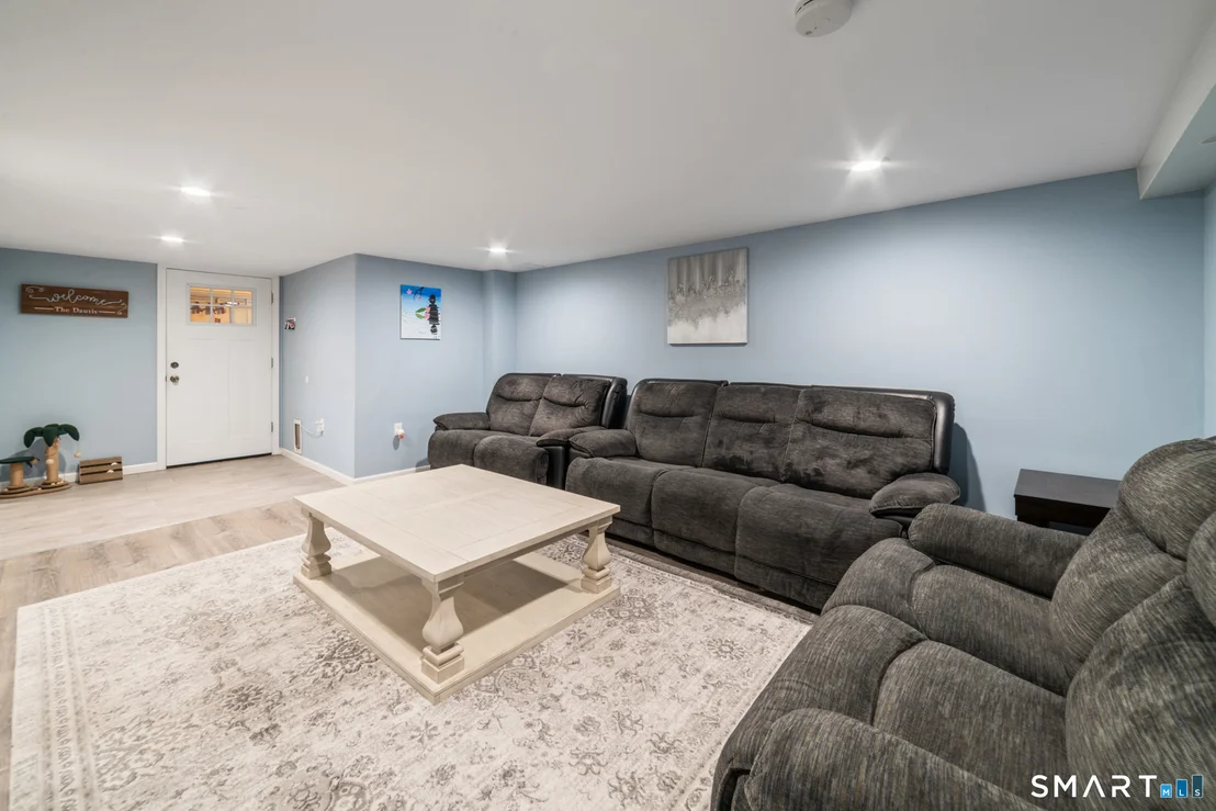 Photo of 61 Clearview Circle