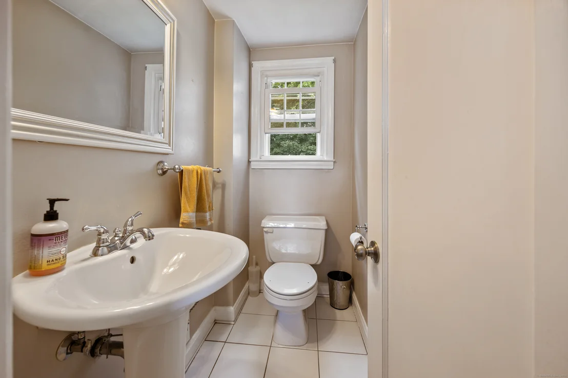 Photo of 165 Beverly Road