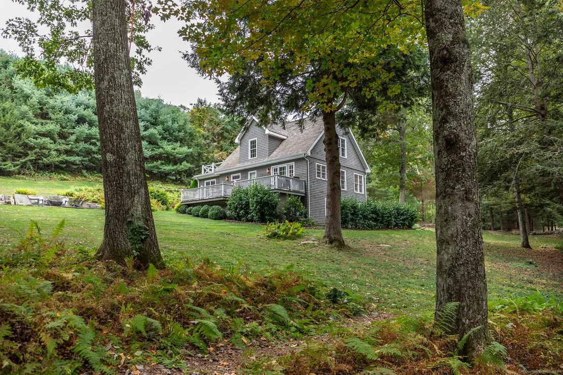 Photo of 27 Mine Hill Road
