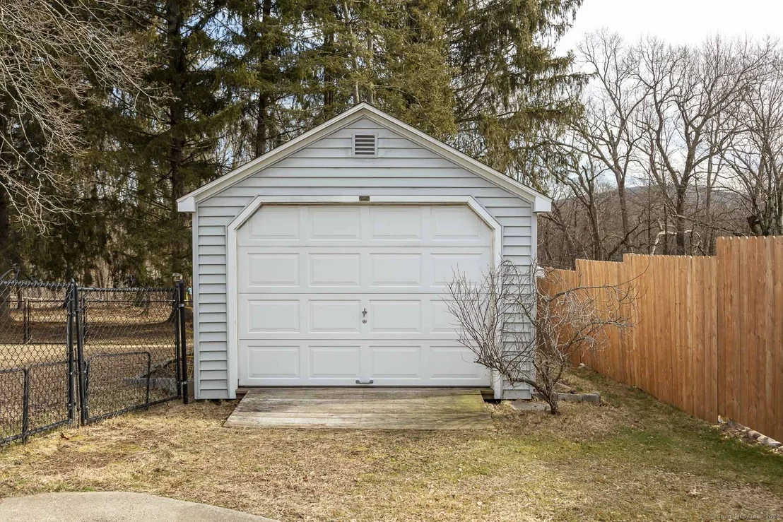 Photo of 108 Springfield Road