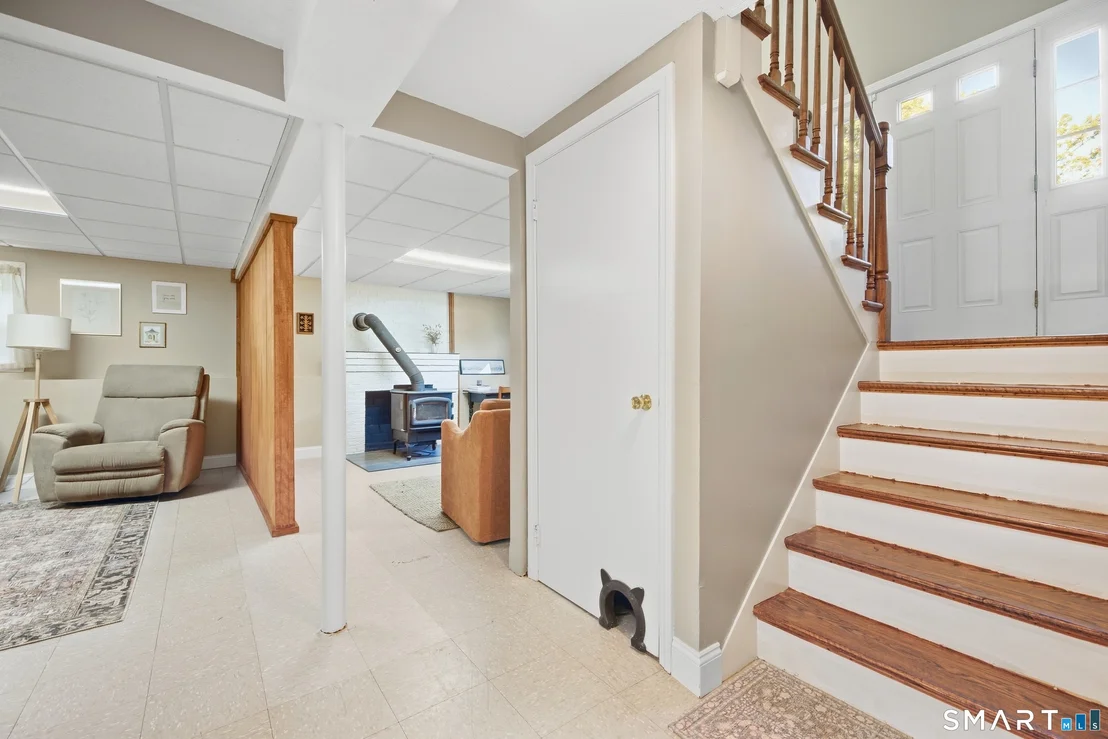 Photo of 775 Overhill Drive