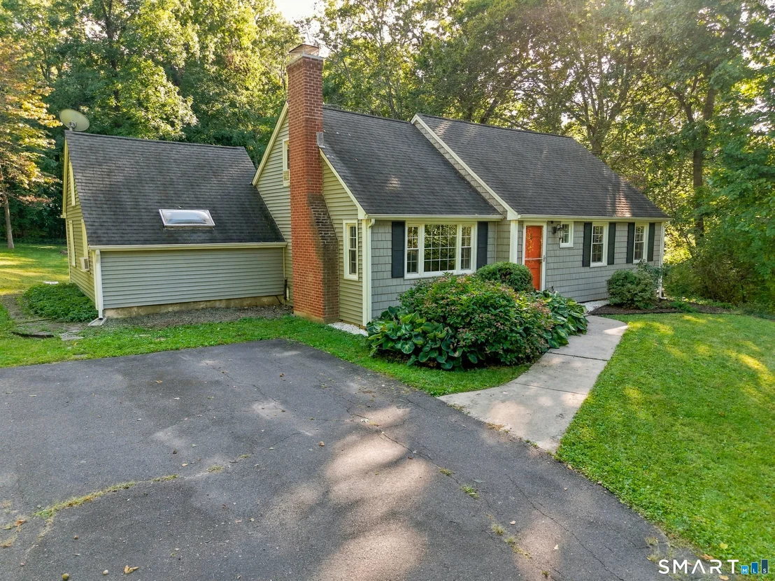 Photo of 27 Grant Hill Road