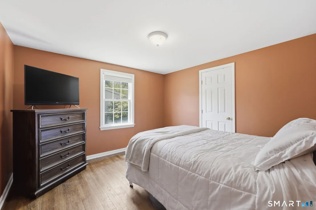 Photo of 124 Jordan Lane