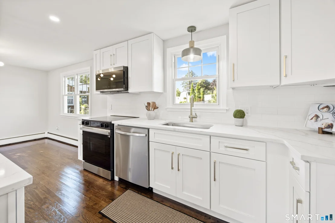 Photo of 325 Circle Drive