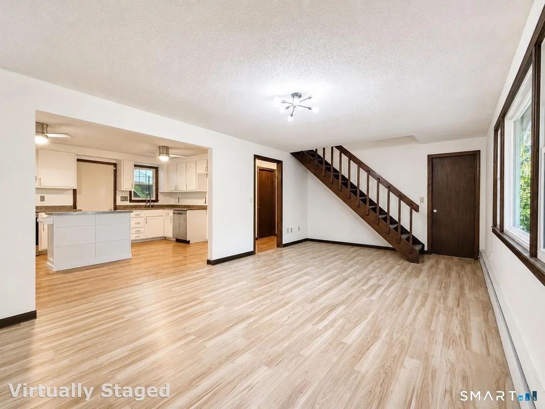 Photo of 112 Ambler Road