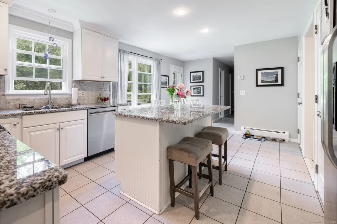 Photo of 285 Sperry Road