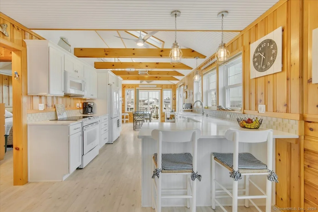 Photo of 8 Tarpon Avenue
