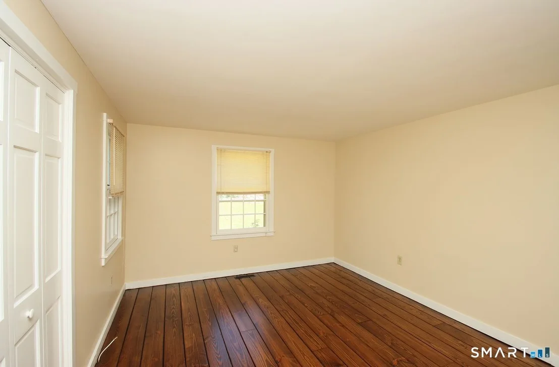 Photo of 662 Forest Road