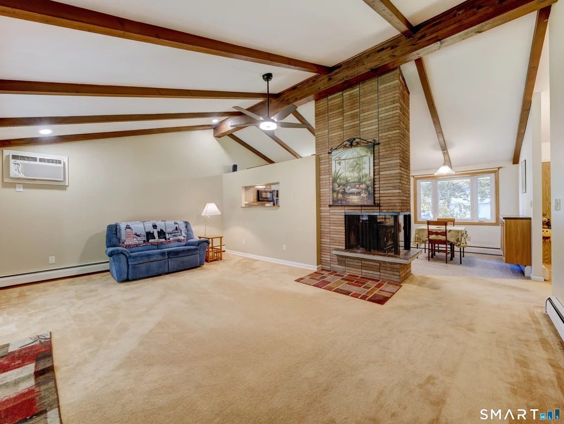 Photo of 225 Dorothy Drive