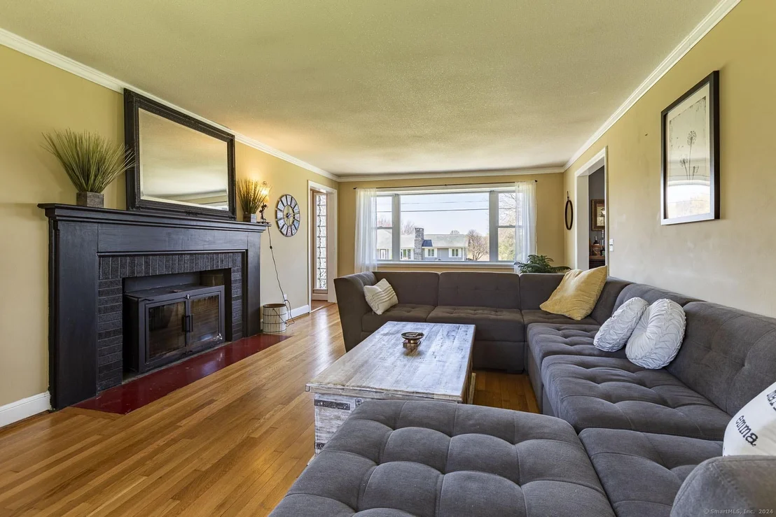 Photo of 36 Ridge Road