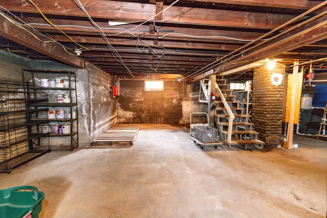 Photo of 9 Ford Avenue