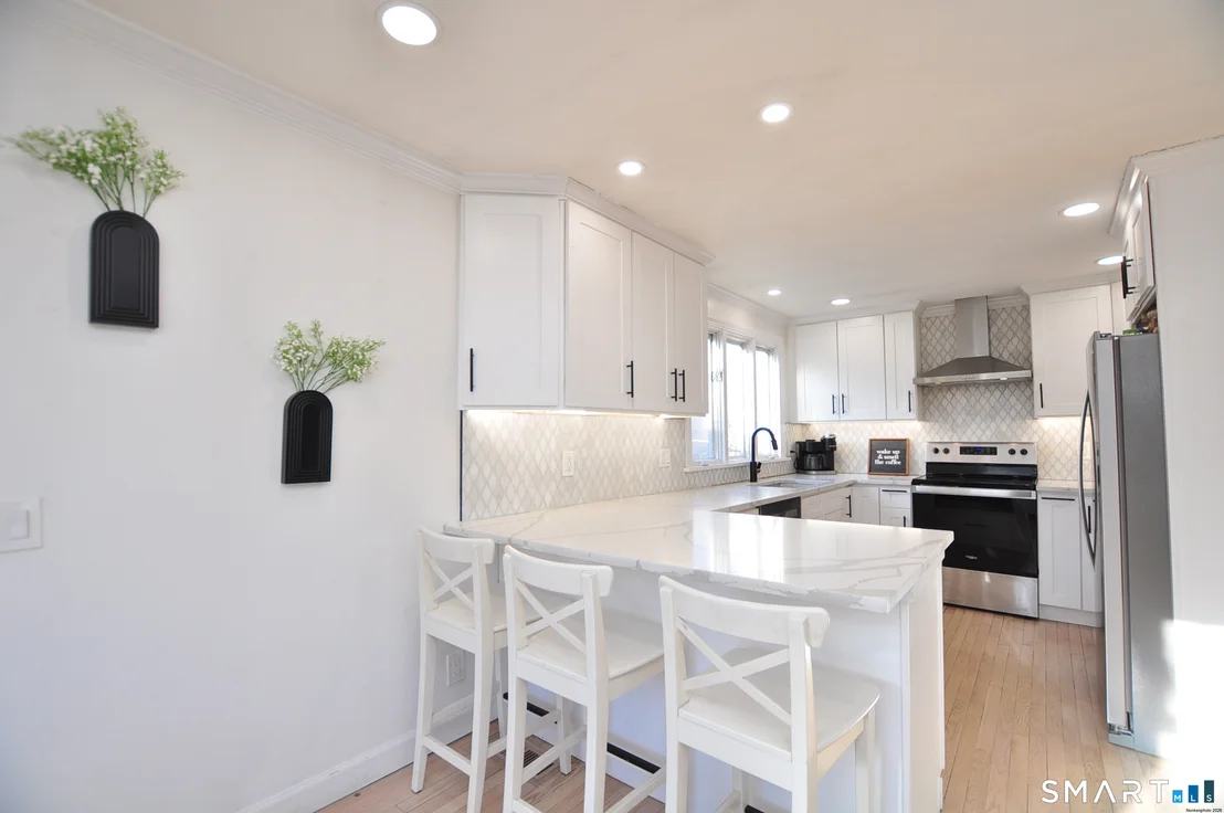 Photo of 207 Hillcrest Road