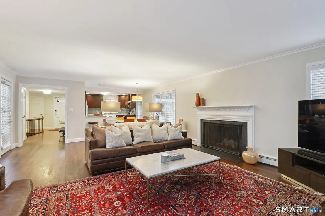 Photo of 51 Round Hill Road