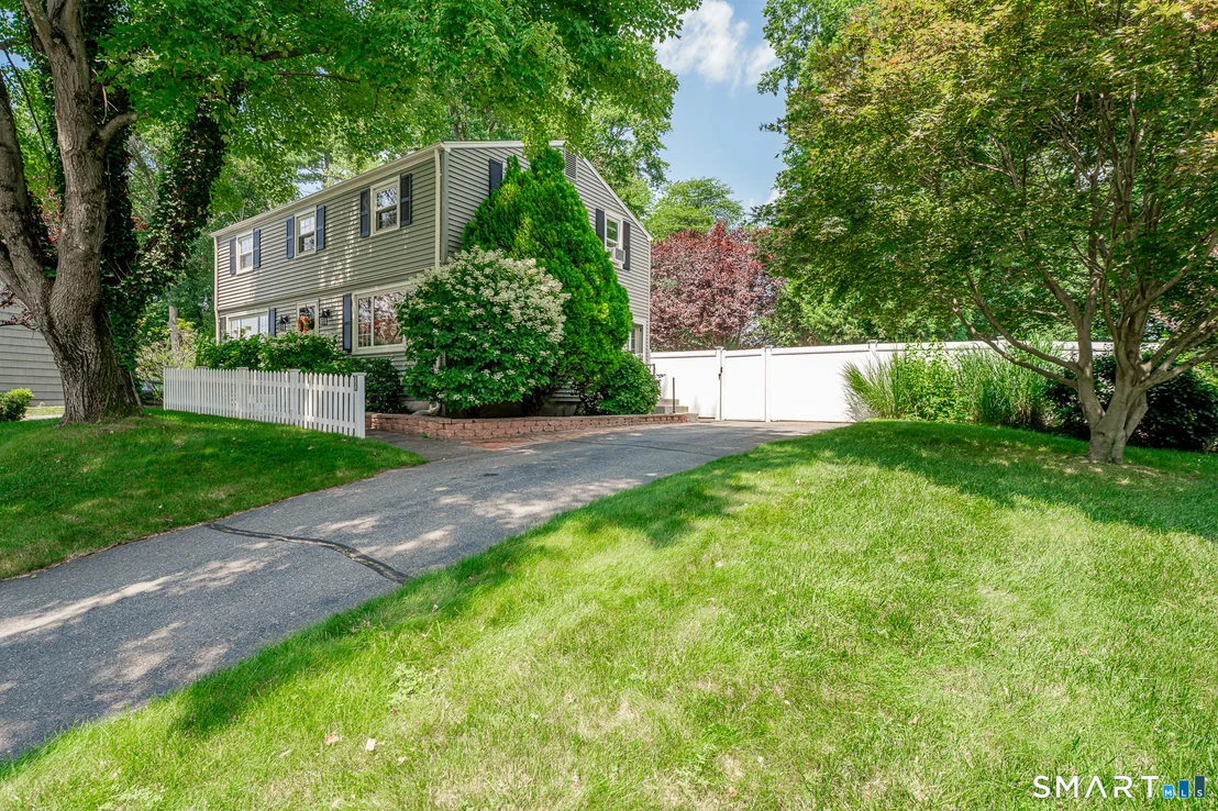 Photo of 38 Edgewood Drive