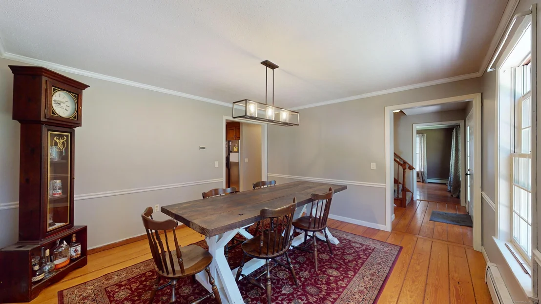 Photo of 3295 Mountain Road