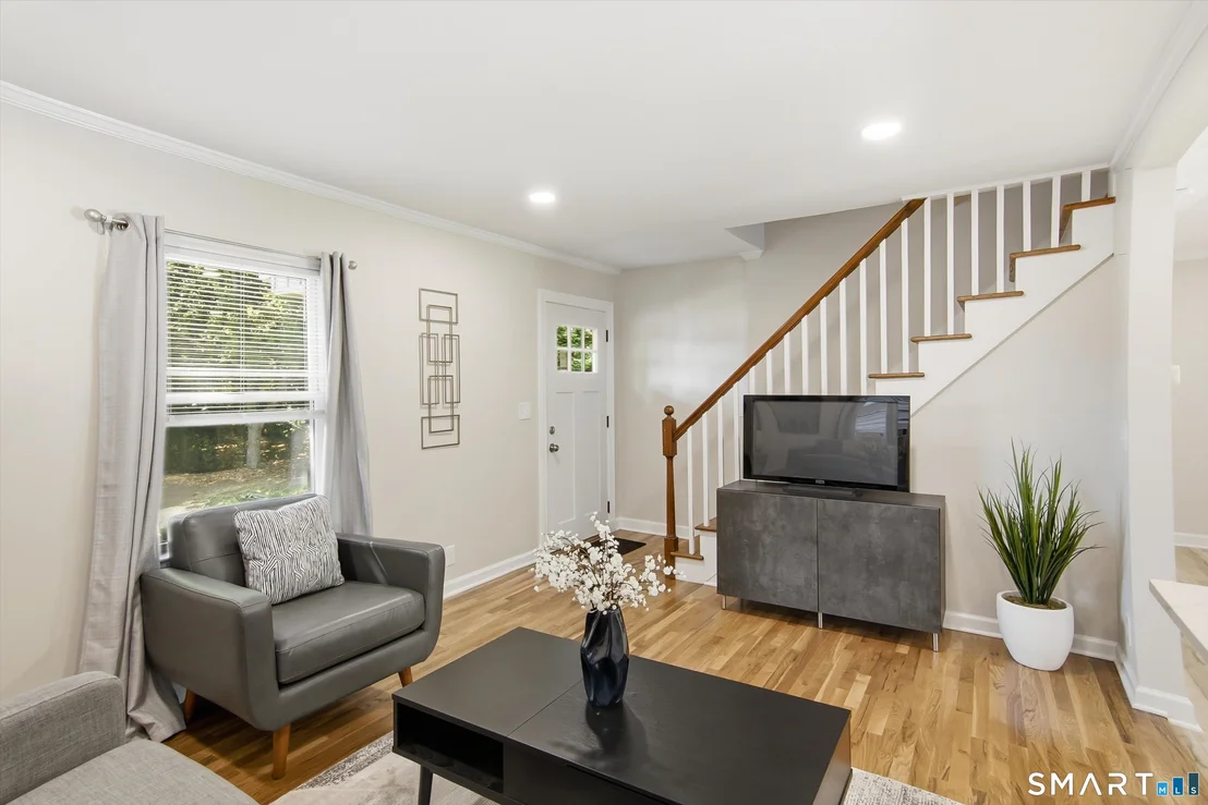 Photo of 16 Deepwood Drive