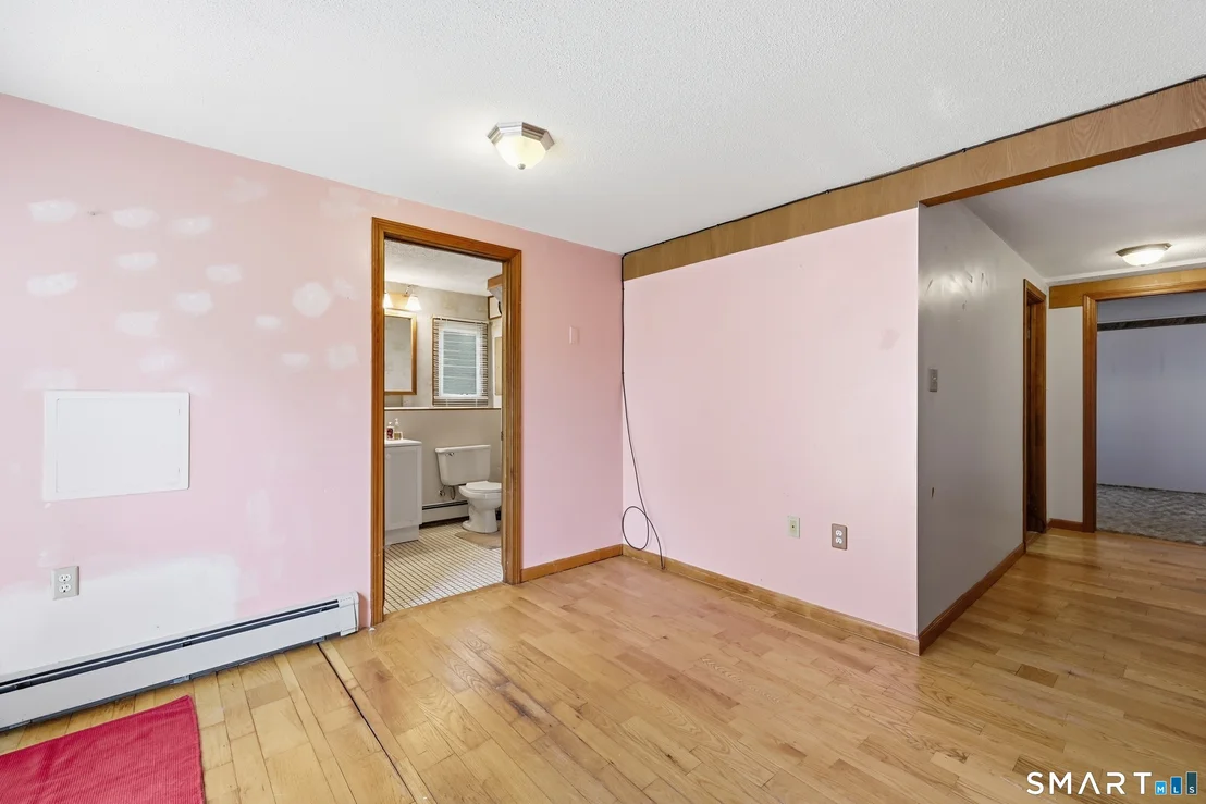 Photo of 145 Sunnyfield Drive