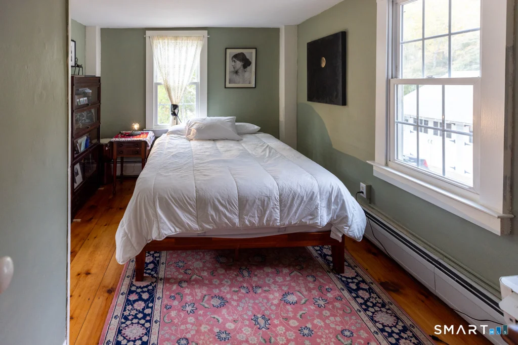 Photo of 26 Spring Street