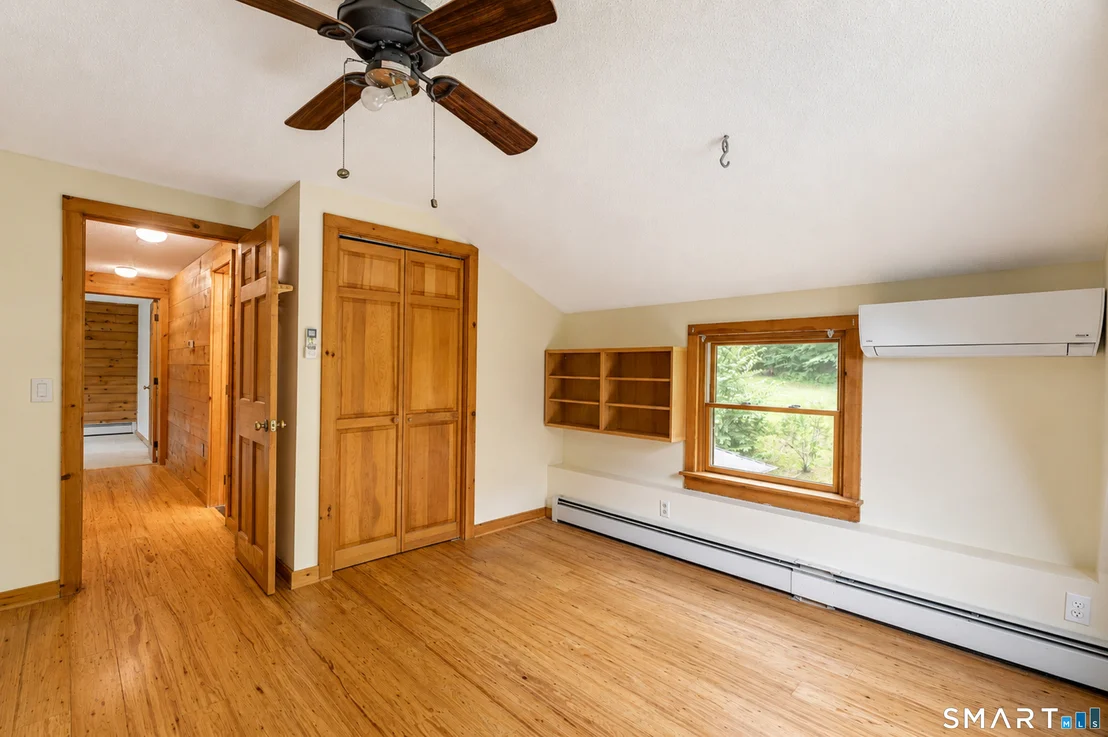 Photo of 200 Bulkeley Hill Road