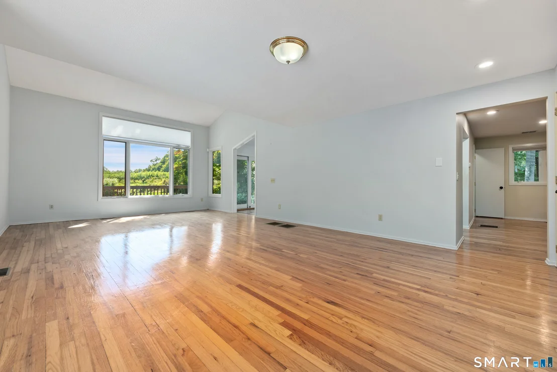 Photo of 48 Russett Drive