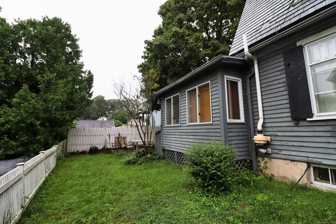 Photo of 139 Grove Street
