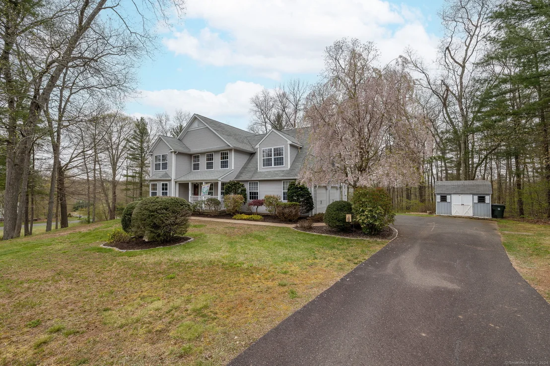 Photo of 90 Derek Drive