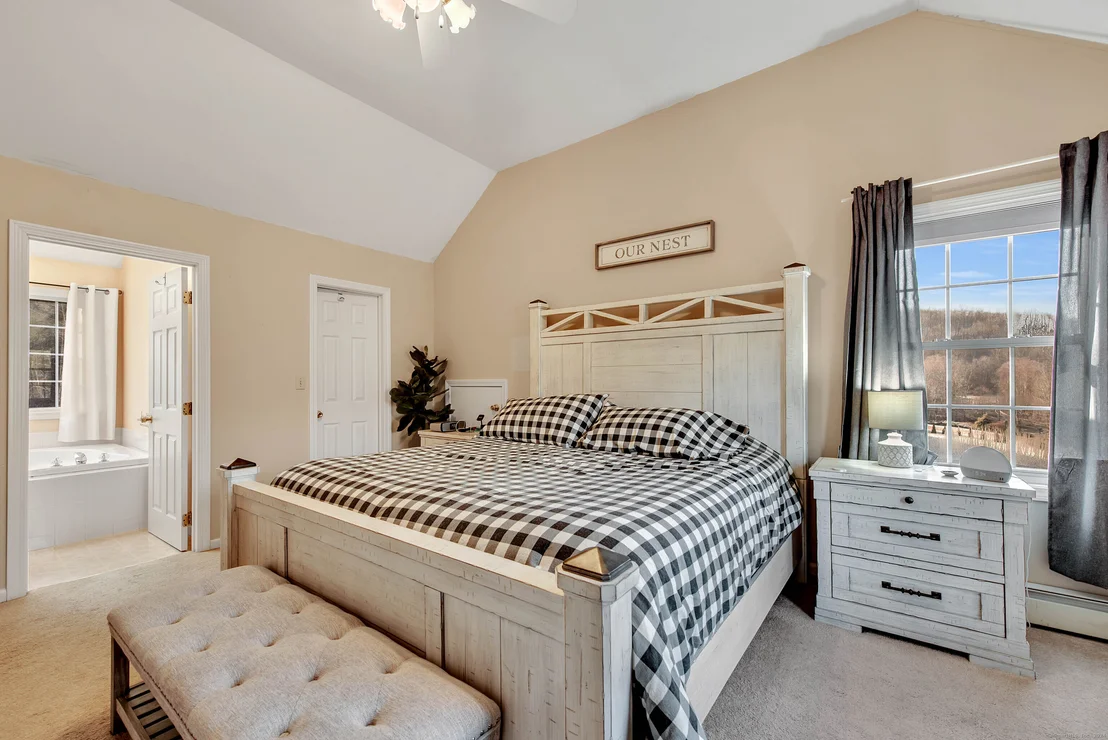 Photo of 185 Greystone Road
