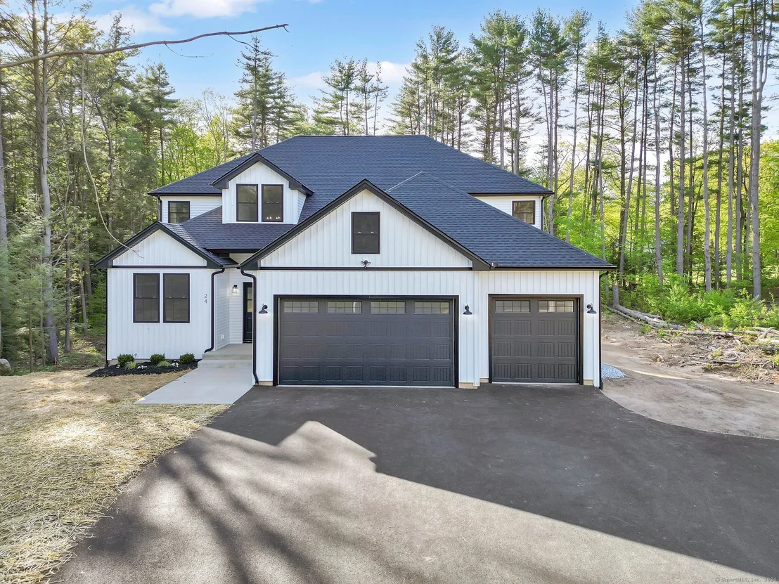Photo of 24 Stratton Farms Road