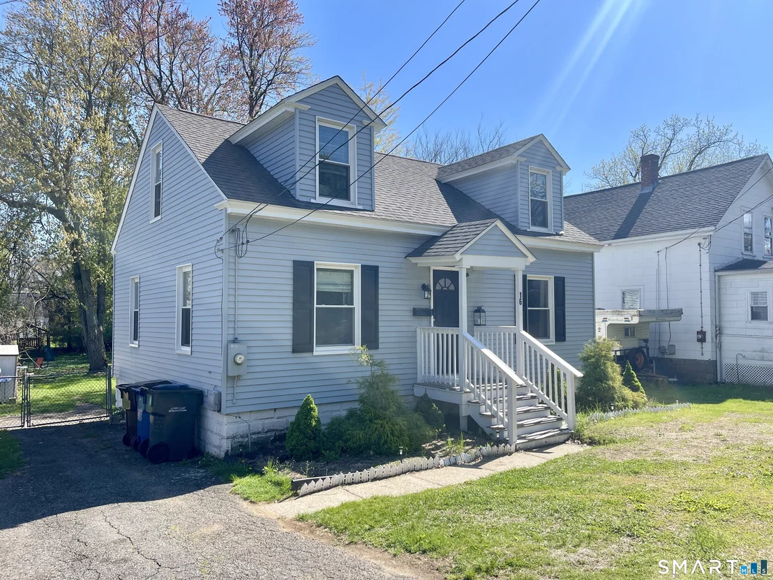 Photo of 16 Brainard Road