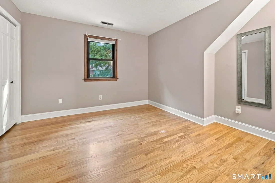Photo of 163 Juniper Drive