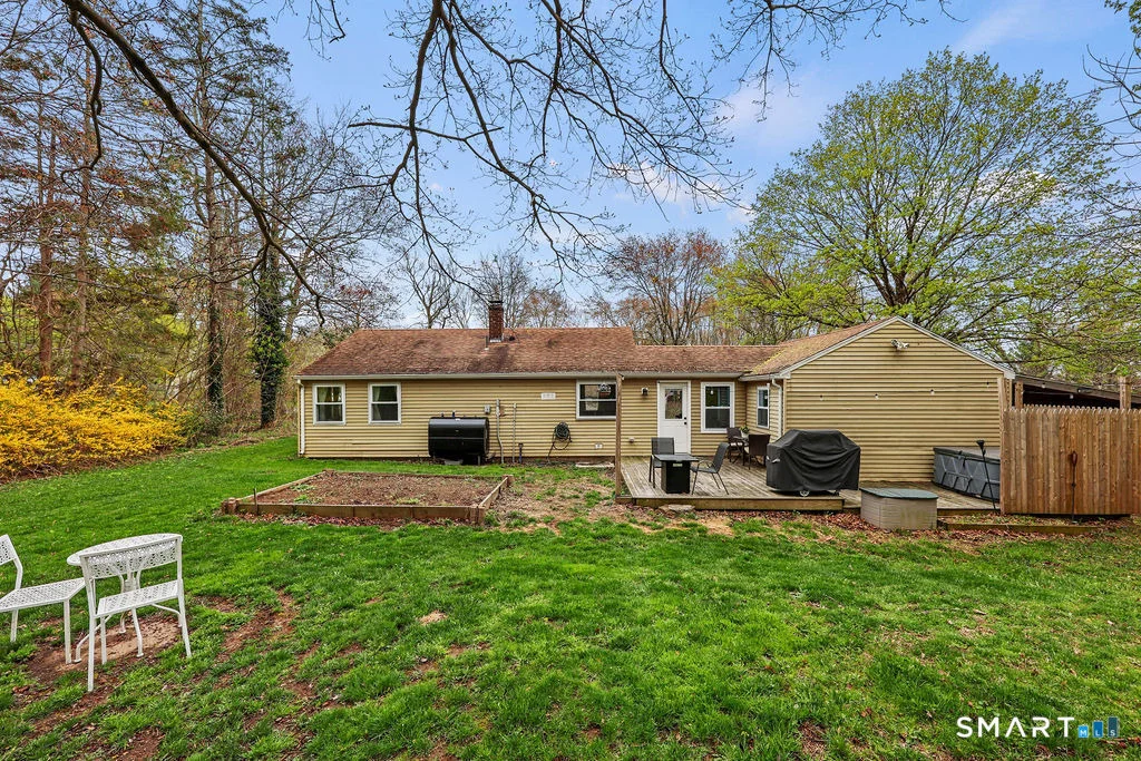 Photo of 6 High Meadow Road