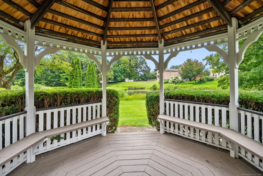 Photo of 297 Pinehurst Road