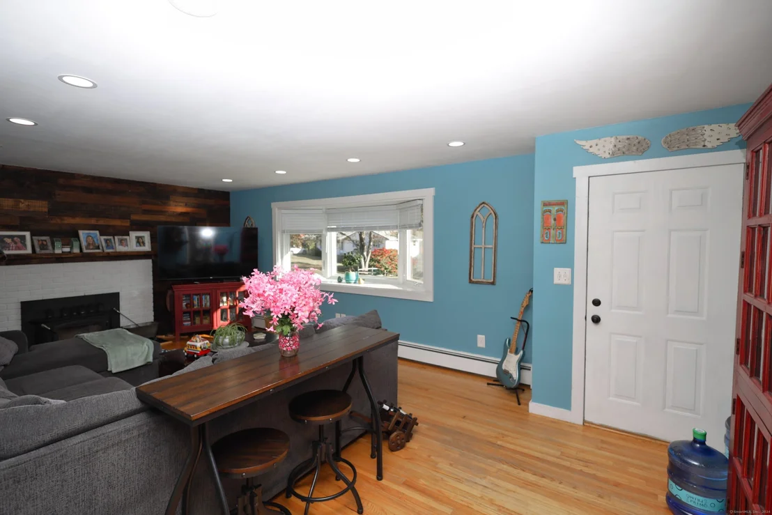 Photo of 17 Rowland Drive