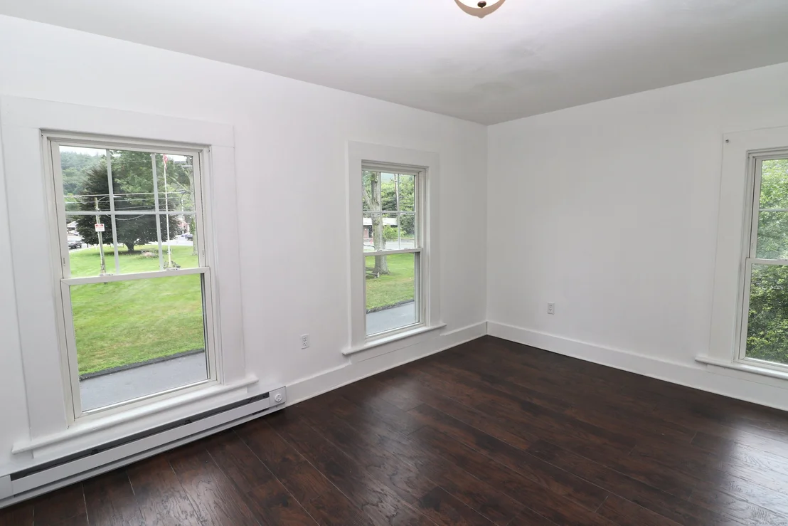 Photo of 17 Maple Street