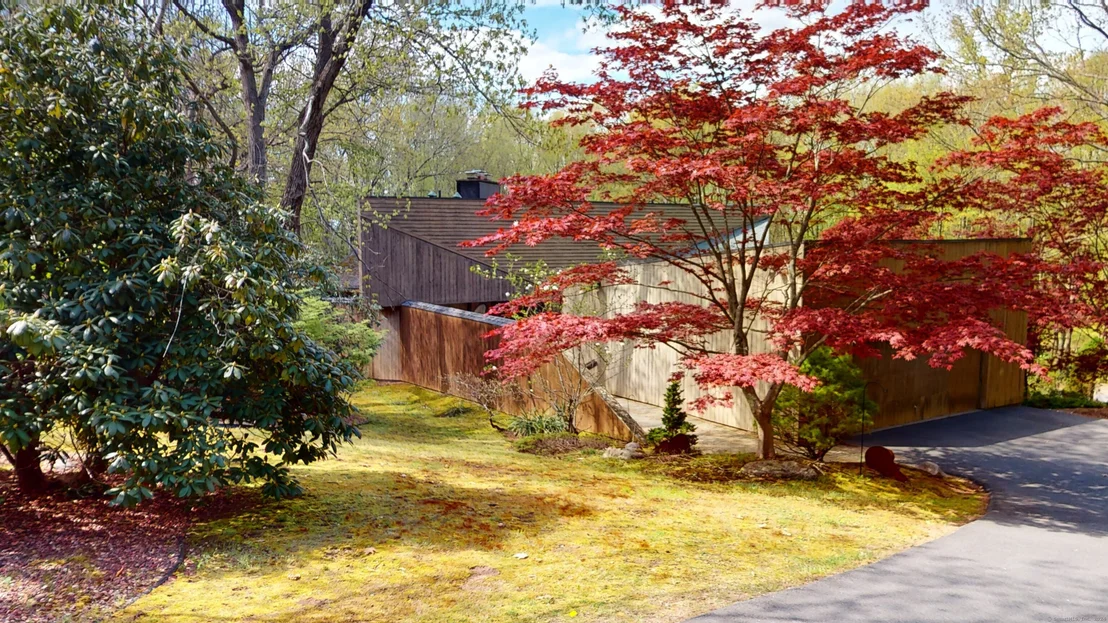 Photo of 97 Wyneding Hill Road
