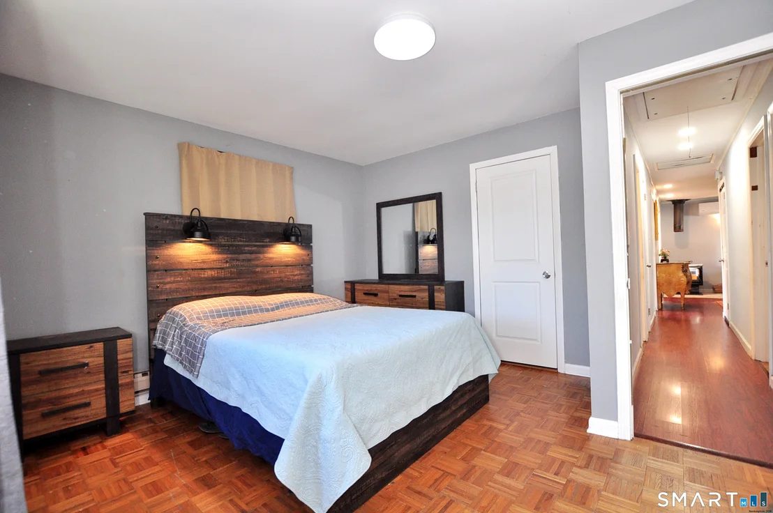 Photo of 8 Cornfield Road