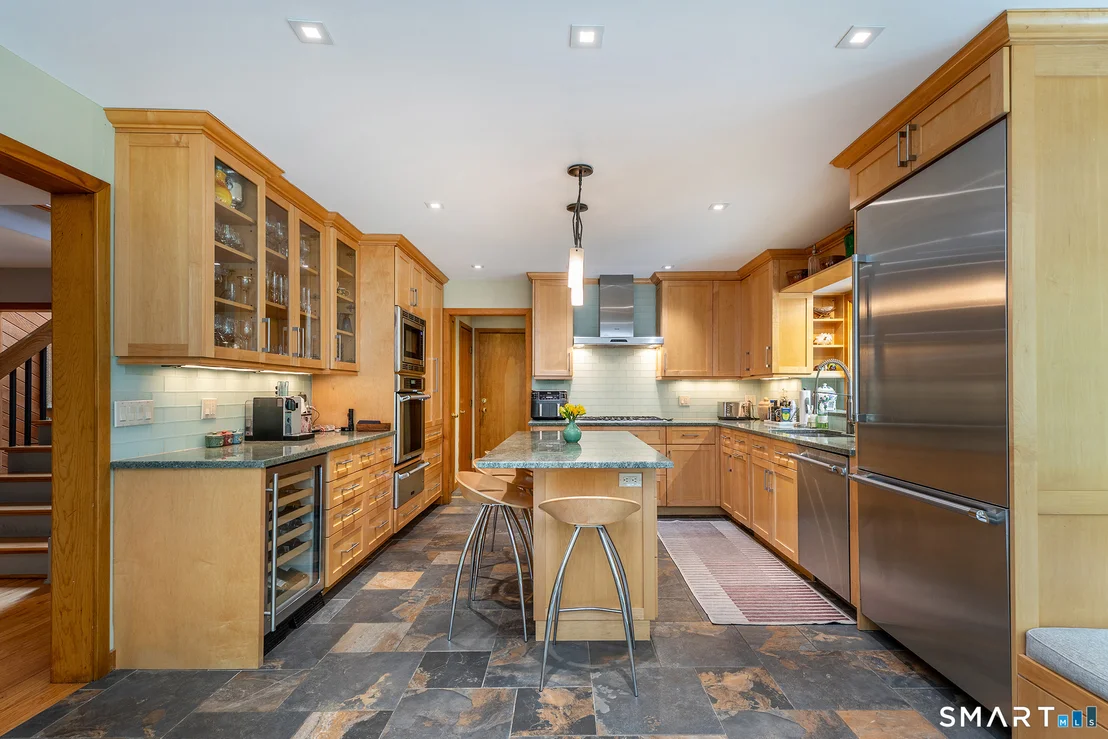 Photo of 51 Long Meadow Road