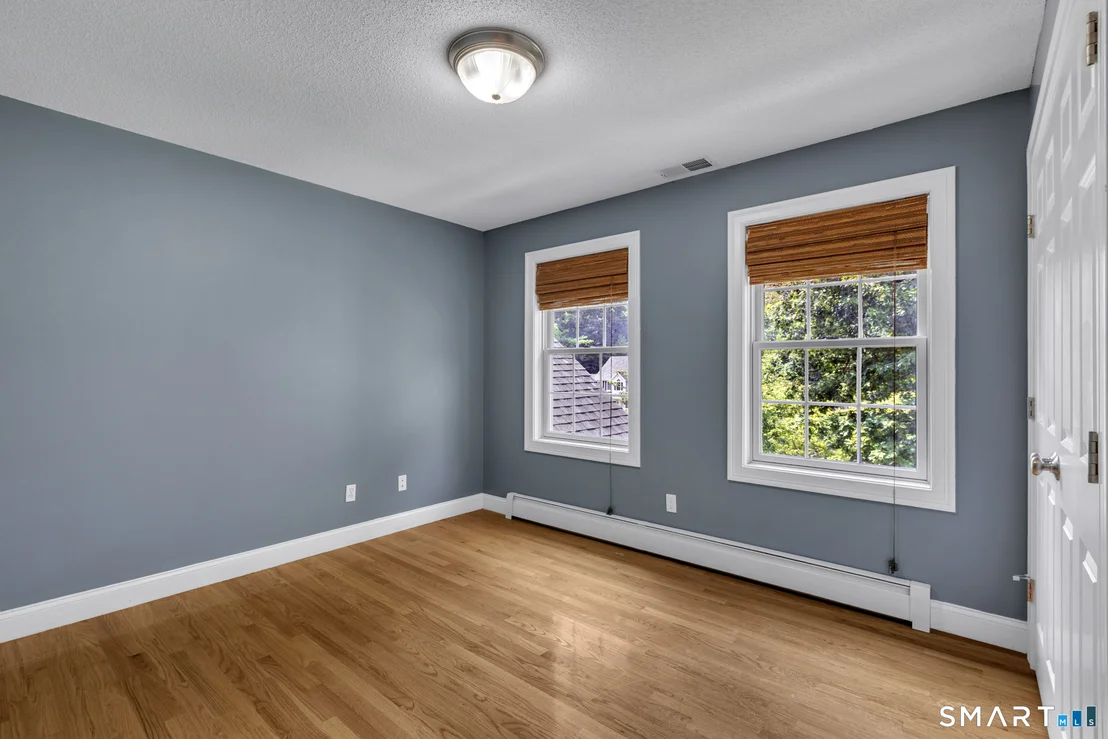 Photo of 6 Azalea Lane