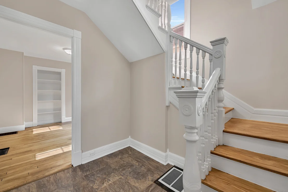 Photo of 36 Oak Street