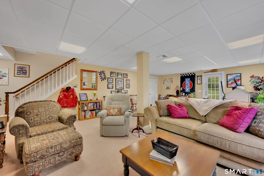 Photo of 8 Curtiss Meadows